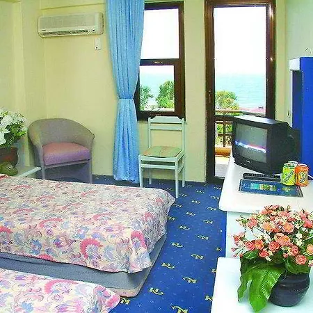Mc Mahberi 4* Аланія